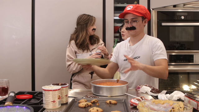 MAMA MIA