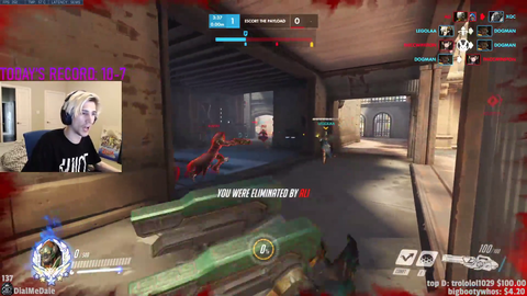 xQc actually slams the fart