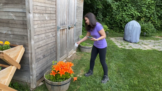 Rania putting good use to the coffee gifted to Kripp