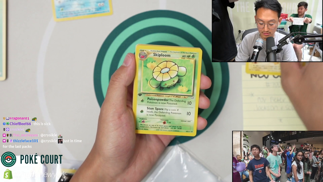 MeesterKeem pulls out the rare Lugia pokemon card live!