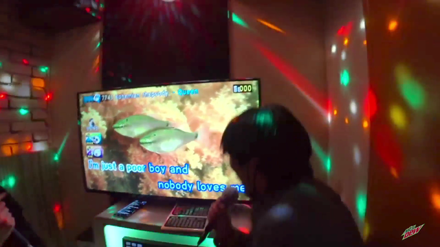 korean karaoke streams FeelsStrongMan