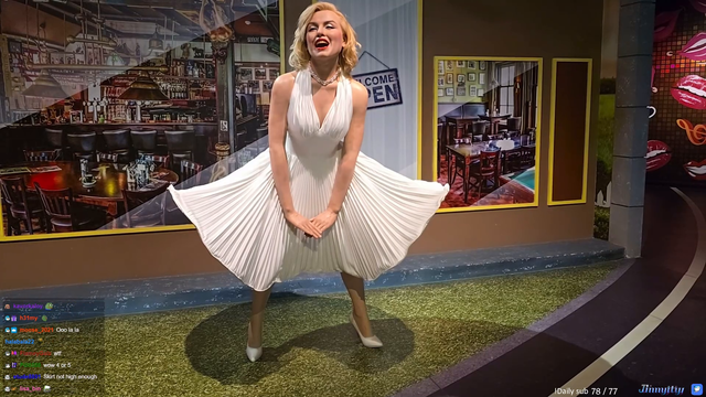 Super realistic Marilyn Monroe wax figure