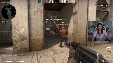 Insane spray control by Pokimane in csgo