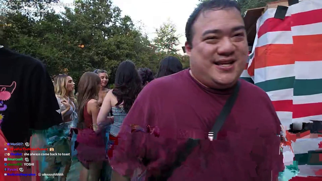 Scarra drinks water at the Faze house