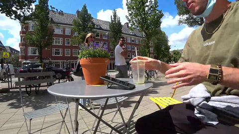 Jake meets a fan in Amsterdam