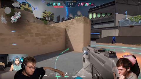Tyler1 wins a crucial round for his team against C9 Oxy