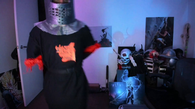 Tis but a scratch - Mathil's league start cosplay of 'unarmed' monk