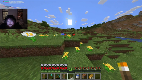 CaseOh can’t control his body surface area in hardcore Minecraft