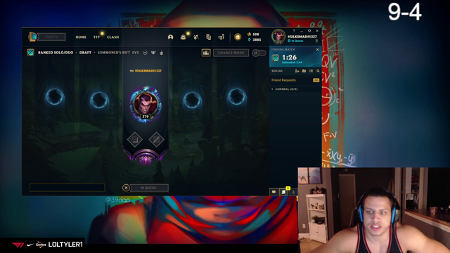 Tyler breaks in his mic