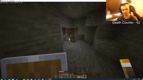 Streamer dies in one of the dumbest ways in minecraft