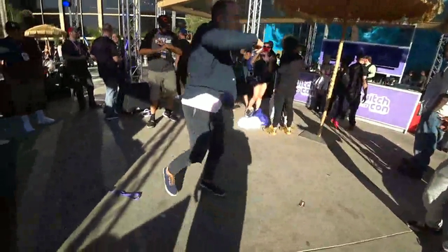 TwitchCon Dancer