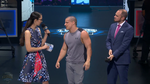 How much can Tyler lift?