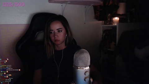 Mizkif tries to cheer up Maya and talks about how far she has come with streaming.