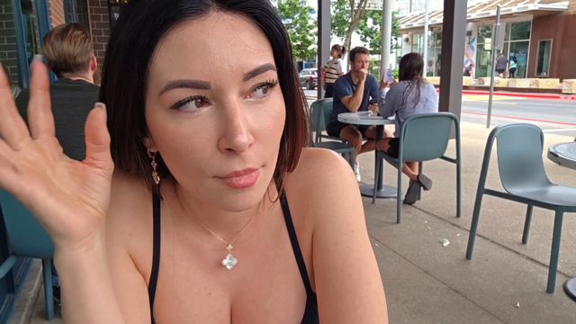 Alinity shocked by Coomer with an eye for detail
