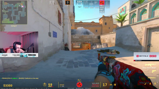 Tarik and Fl0m admire Shroud's Knife
