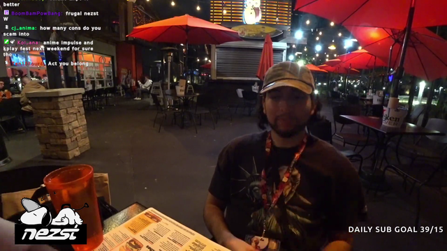 Hooters waitress hits her head LUL