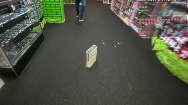DSKoopa Destroys Xbox 360 With An Axe