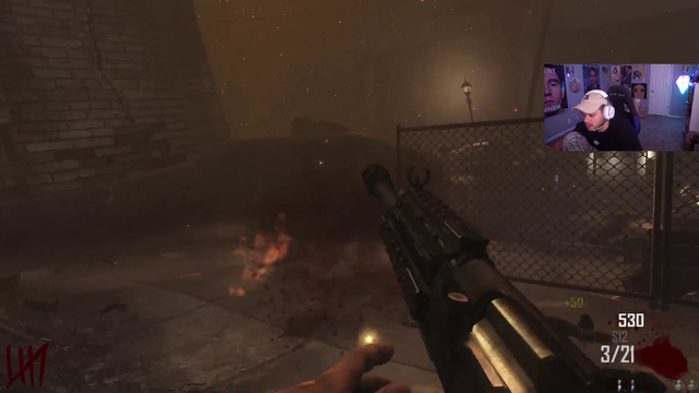 Missouri's Rank 1 Halo: Reach player tries Black Ops II: Zombies