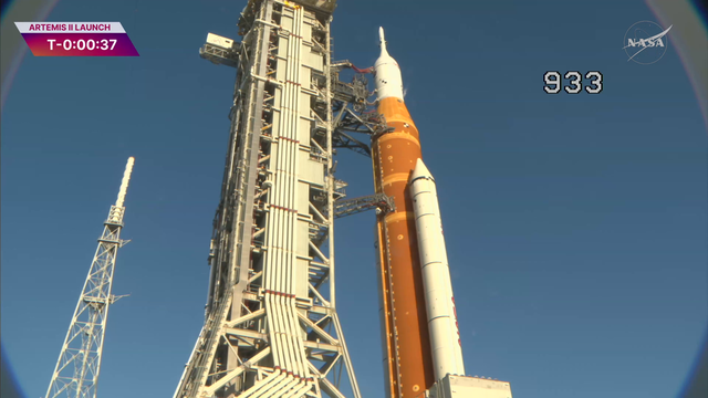 Artemis II launches