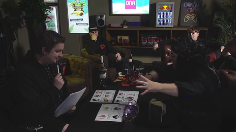 (unofficial) finnish stream for the CS:GO Major has a "fortune teller" to choose their pick'ems.