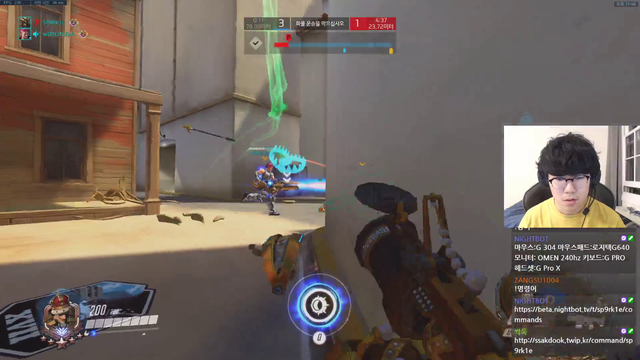 Korean Pro OW Player pops off in 3 different languages