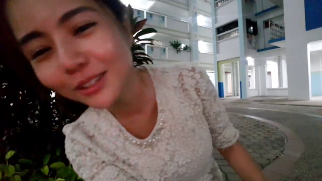 Kiara gets sniped by stranger IRL
