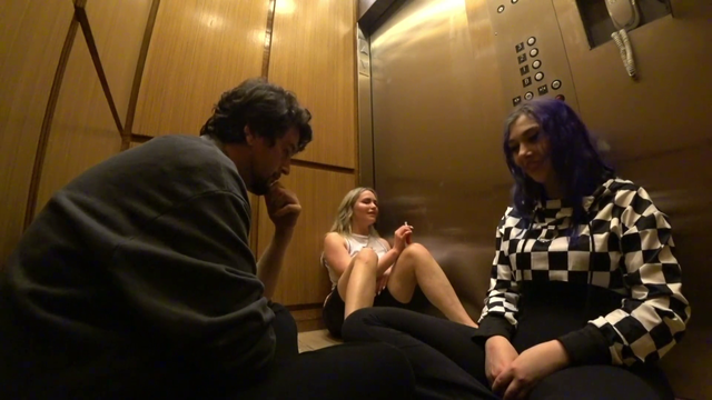 Andrea Botez serenades Mia Malkova and JustaMinx stuck in an elevator