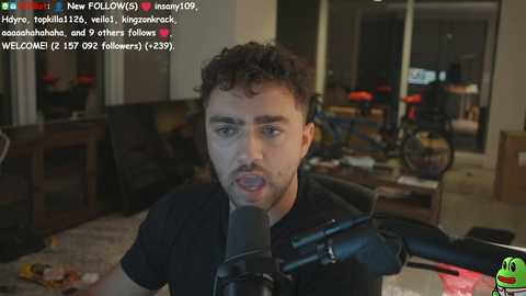 Mizkif downplays threats he made then admits he told Emiru’s employee at TwitchCon that he would “go nuclear” on her if she ever exposed he was abusive towards her