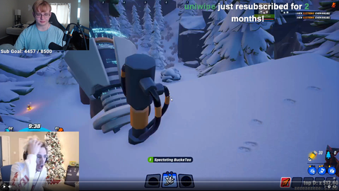 Carson Reacts to XQC Reacting to Being Killed by One of Carson's Fan
