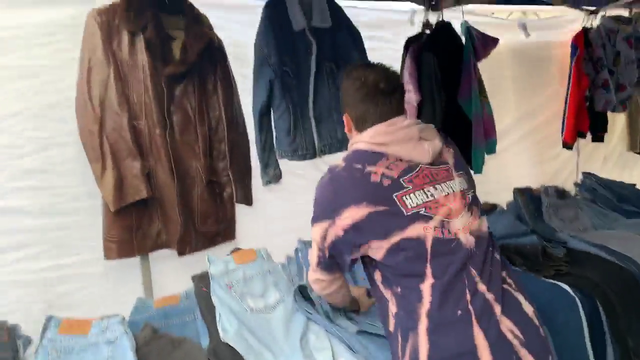 Short kid asks his dad for help