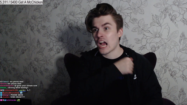 Ludwig plays charades with QT's chat