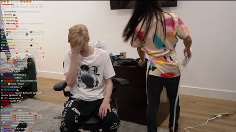 Classic xQc returns with original hair