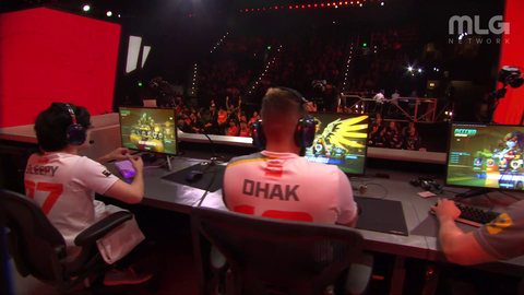 Professional OW players BTW