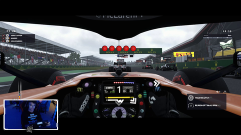 F1 driver attempts to play F1 2019