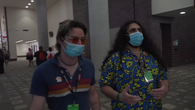 Esfand randomly encounters bobby lee