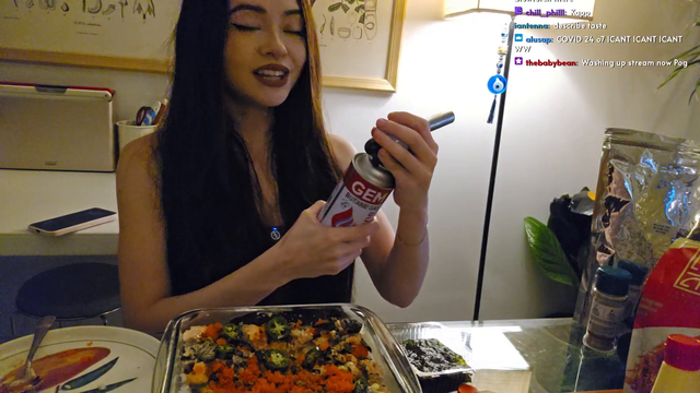 Katchii almost burned down her Apartment
