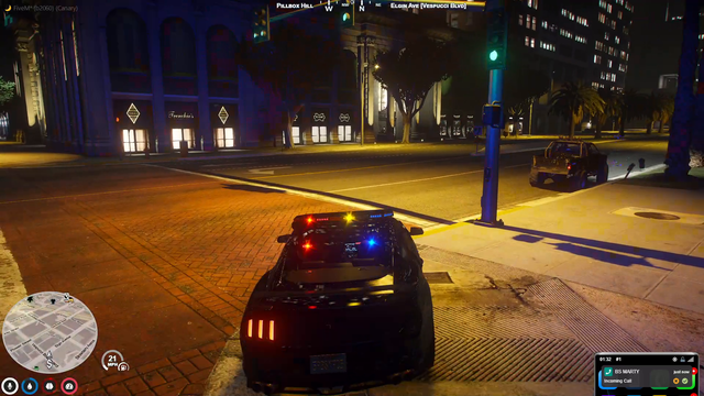 X pulls someone over with the Mustang GT Cruiser