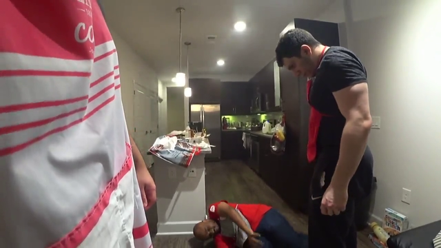 ape revives Lacari with fried chicken
