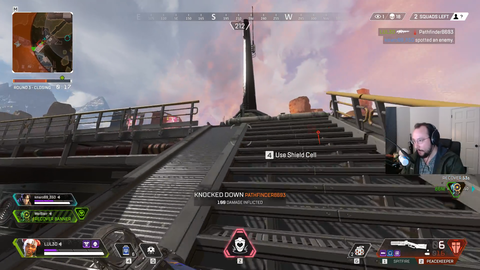 MOONMOON one kill from not shaving his head when...