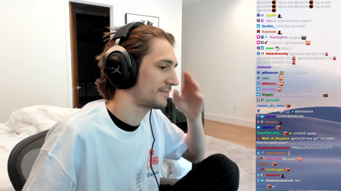xQcOW - not a fan of Hasan's house