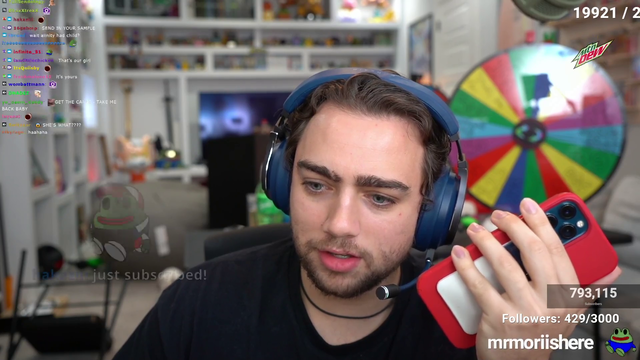Alinty is having a baby for content