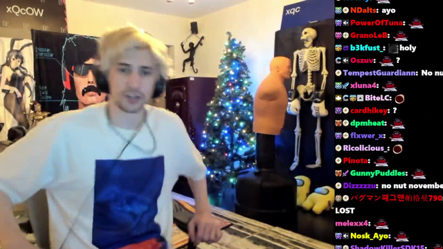 xQc practicing OnlyFans content after losing everything in divorce