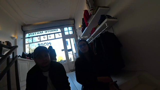 Miskif tries to seduce Erobb