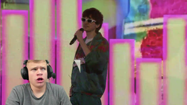 Everyone's reaction to the Fortnite song performed at the Streamer's Awards.