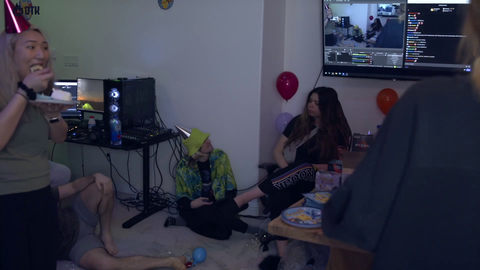 xQc juicers crash Nick's birthday party