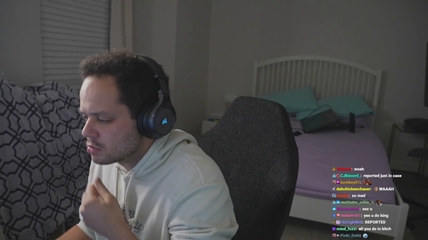 Erobb loses it after not being able to progress in his gauntlet because of geoguessr