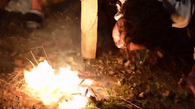 Will Makes a fire for Erobb