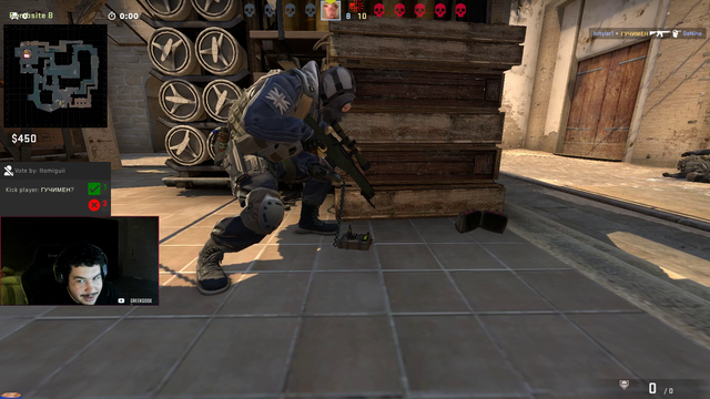 Greek getting help from T1 in CSGO