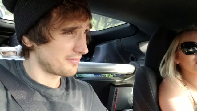 Kbubblez exposes Mitch still texting and driving after his ban