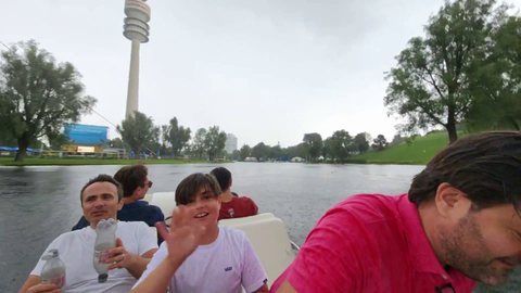 strangers save Yuggie from heavy rain